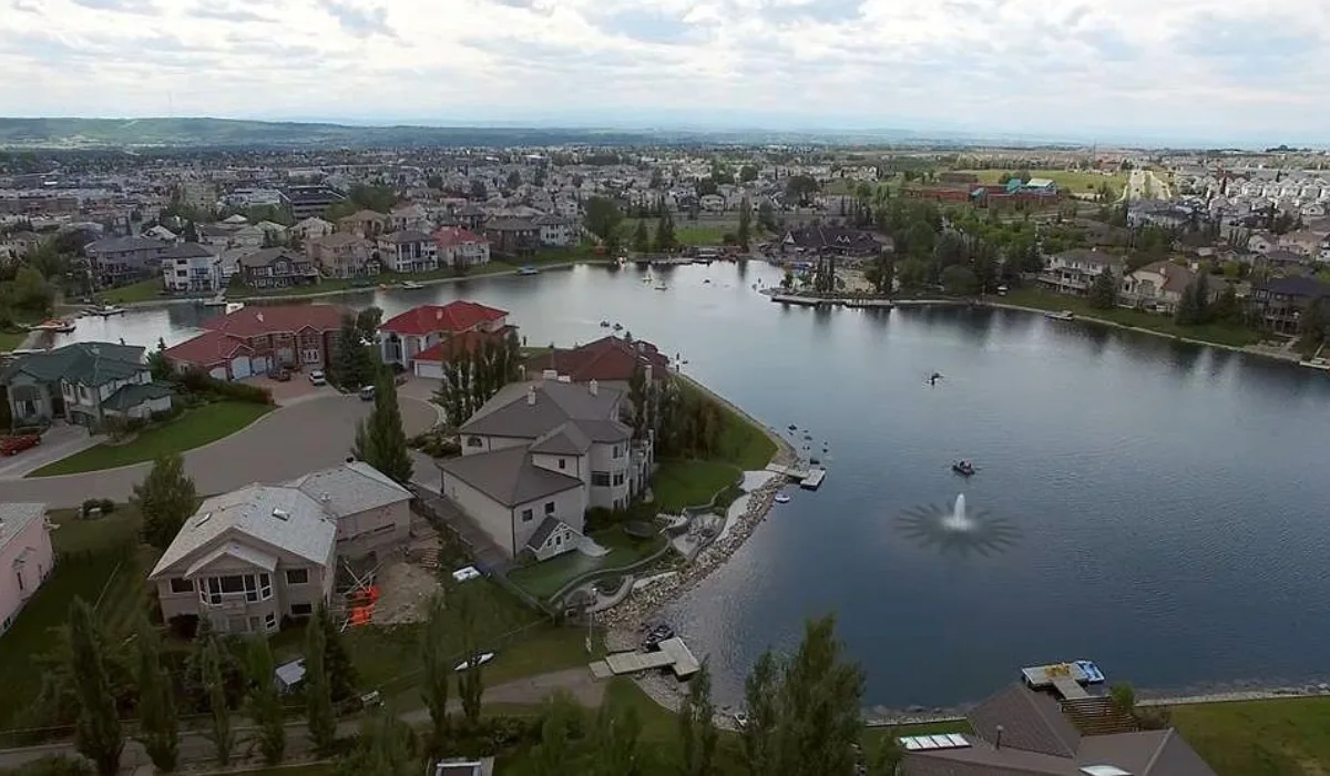 Arbour Lake
